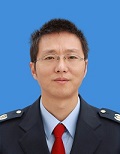 余大為（藍）